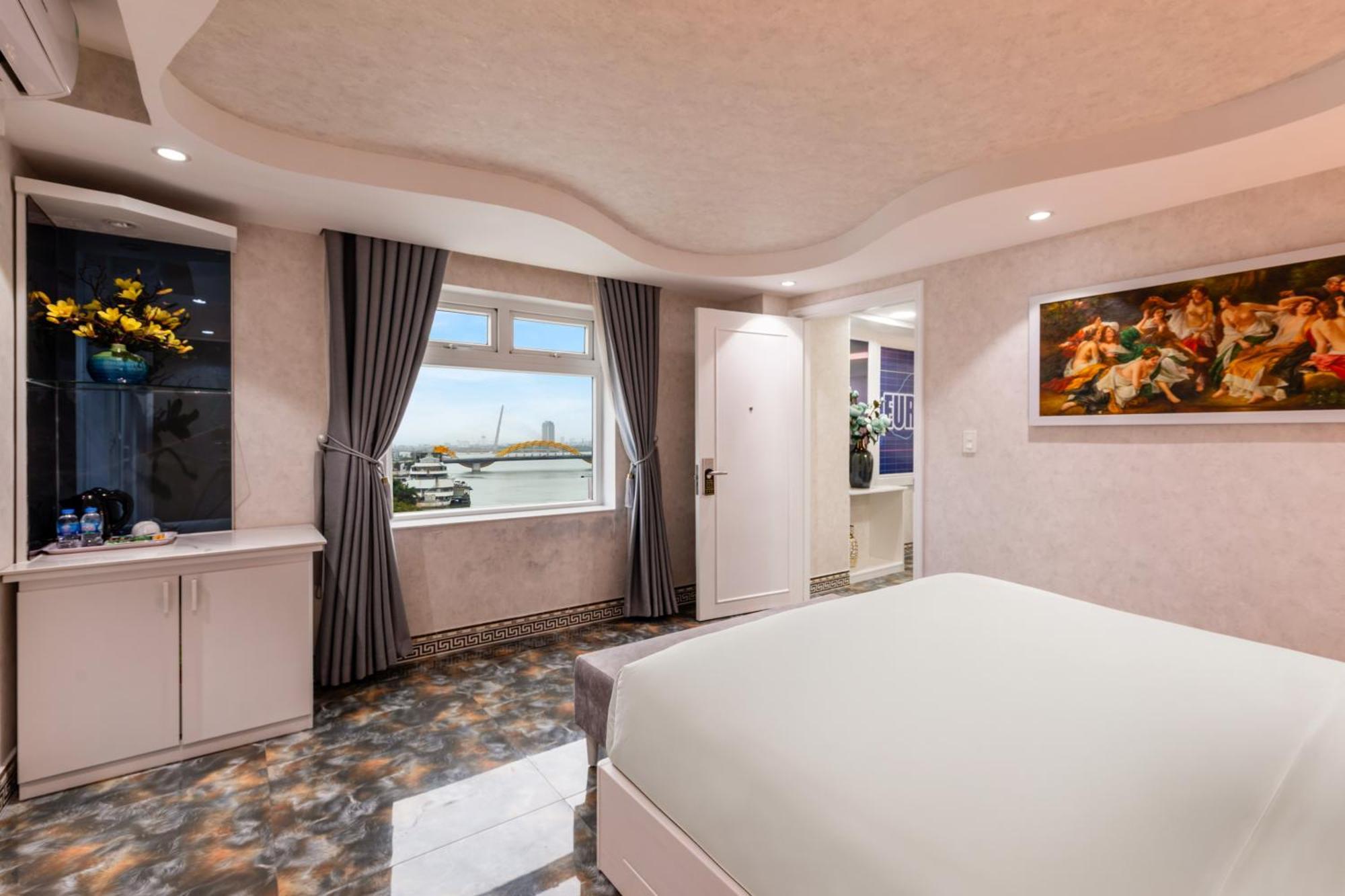 Kay Hotel Da Nang - Near Dragon Bridge Buitenkant foto