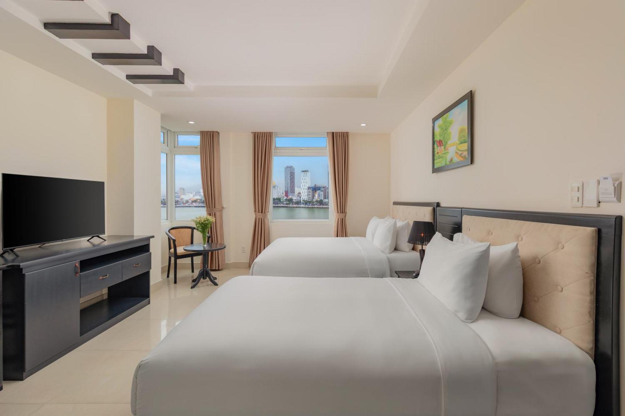 Kay Hotel Da Nang - Near Dragon Bridge Buitenkant foto