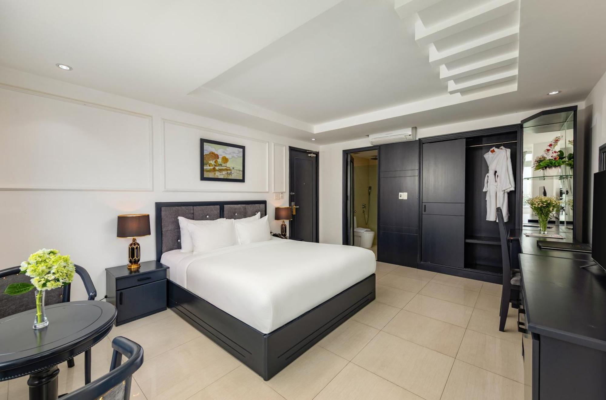 Kay Hotel Da Nang - Near Dragon Bridge Buitenkant foto