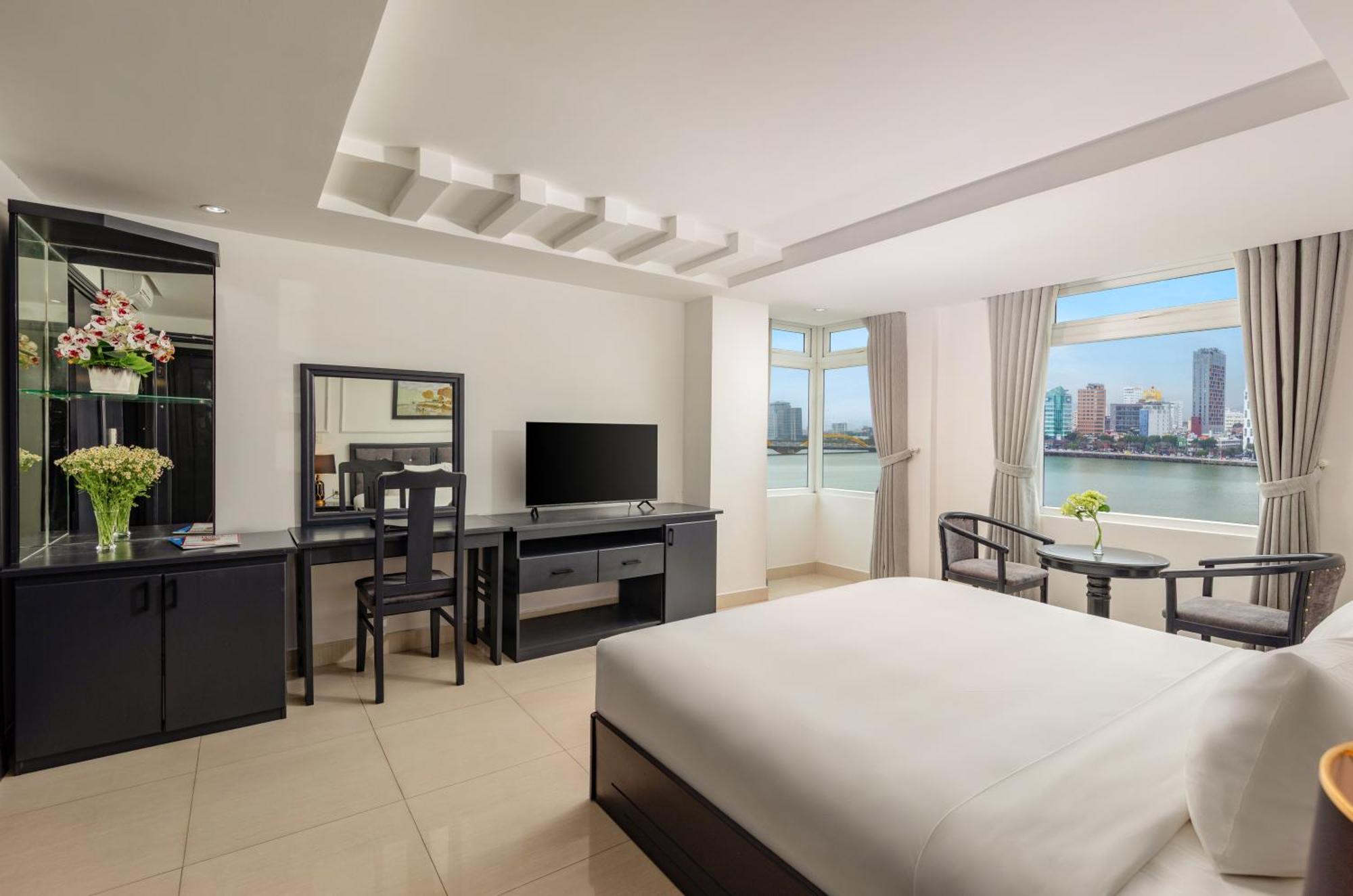 Kay Hotel Da Nang - Near Dragon Bridge Buitenkant foto