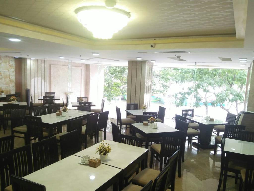 Kay Hotel Da Nang - Near Dragon Bridge Buitenkant foto